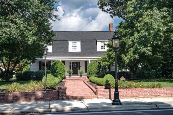Brick Landscaping Service in Youngstown